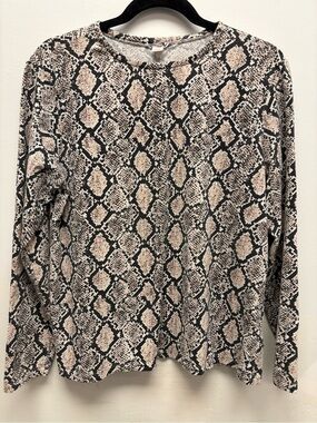 4 for $25 ❤️ Joe Fresh Snakeskin Print Long Sleeve Top | Size XL ❤️